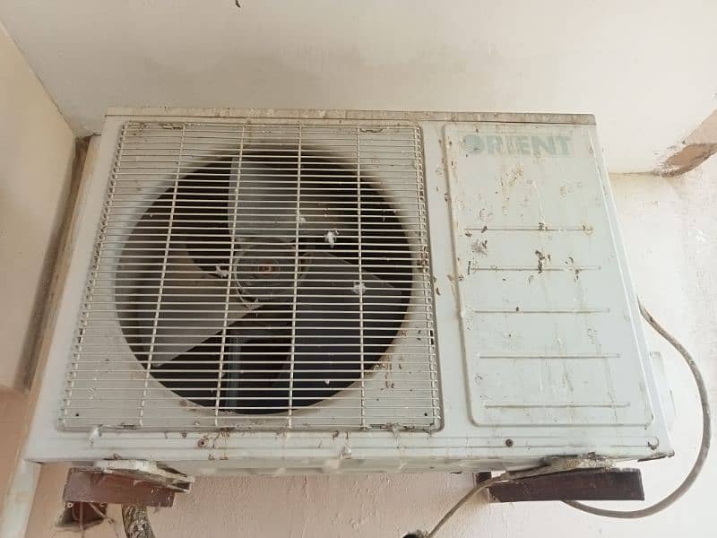 ORIENT SPLIT AC 1.5 (URGENT SELL) 4