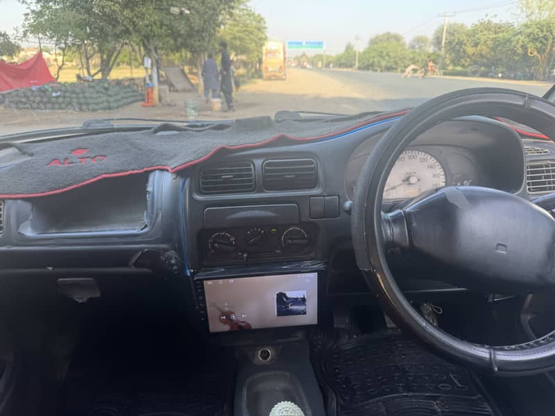 Suzuki Alto 2011 8