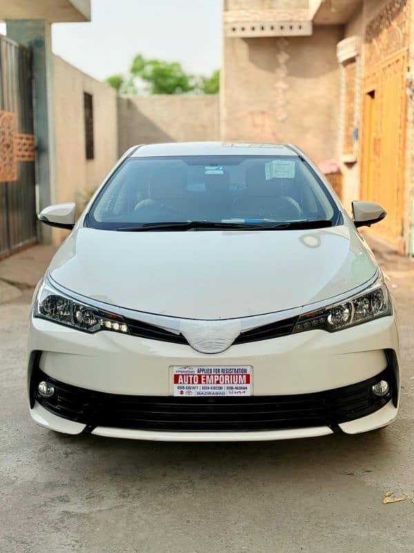 Toyota Corolla GLI 2019 B2B automatic lahore no 8