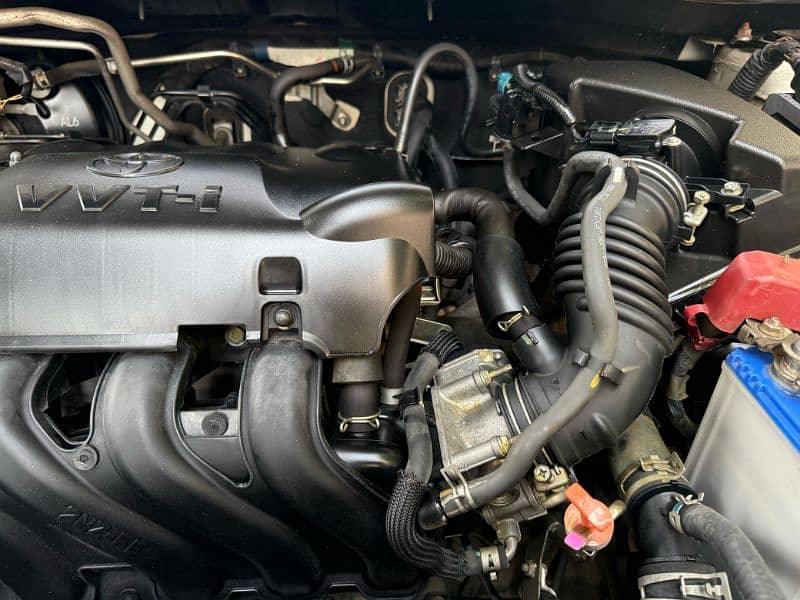 Toyota Corolla GLI 2019 B2B automatic lahore no 16