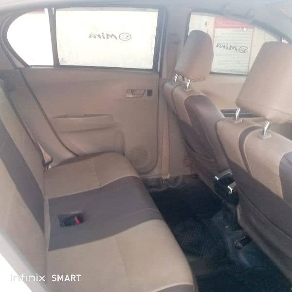 Daihatsu Mira 2015 available for sale . 0333.610. 4750 5