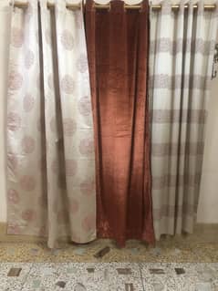 2 curtain sets