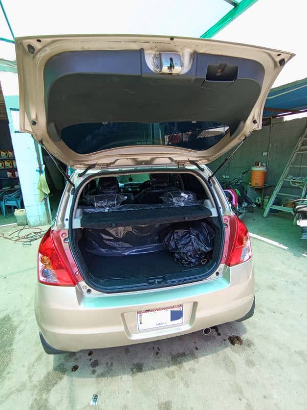 Suzuki Swift 2017 Automatic 4