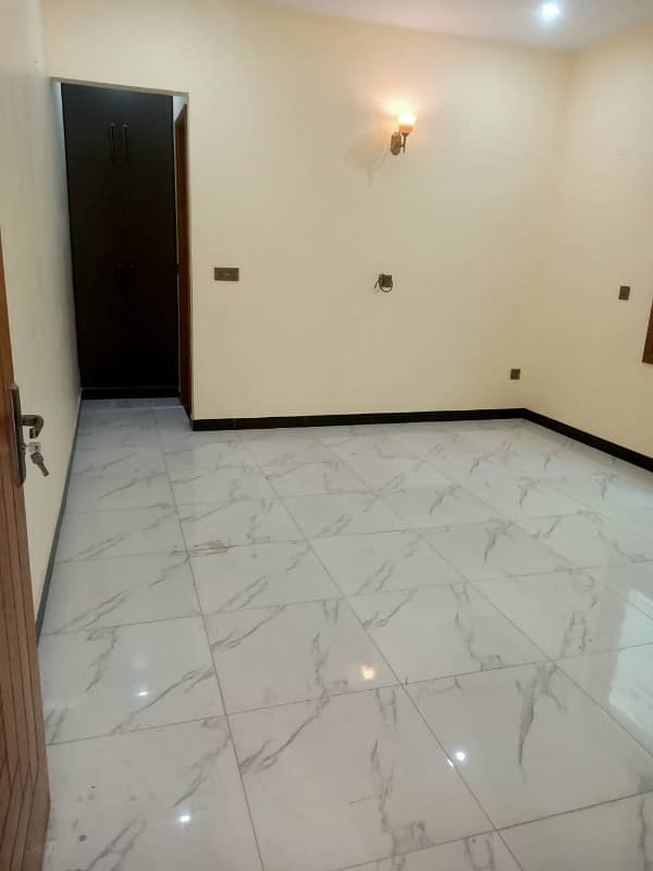 3BED DD+ 4BED DD PORTIONS AVALIABLE FOR RENT IN GULSHAN E IQBAL AND JAUHAR 5