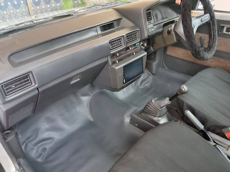 Toyota Corolla 1986 import 1992 first owner total original 9