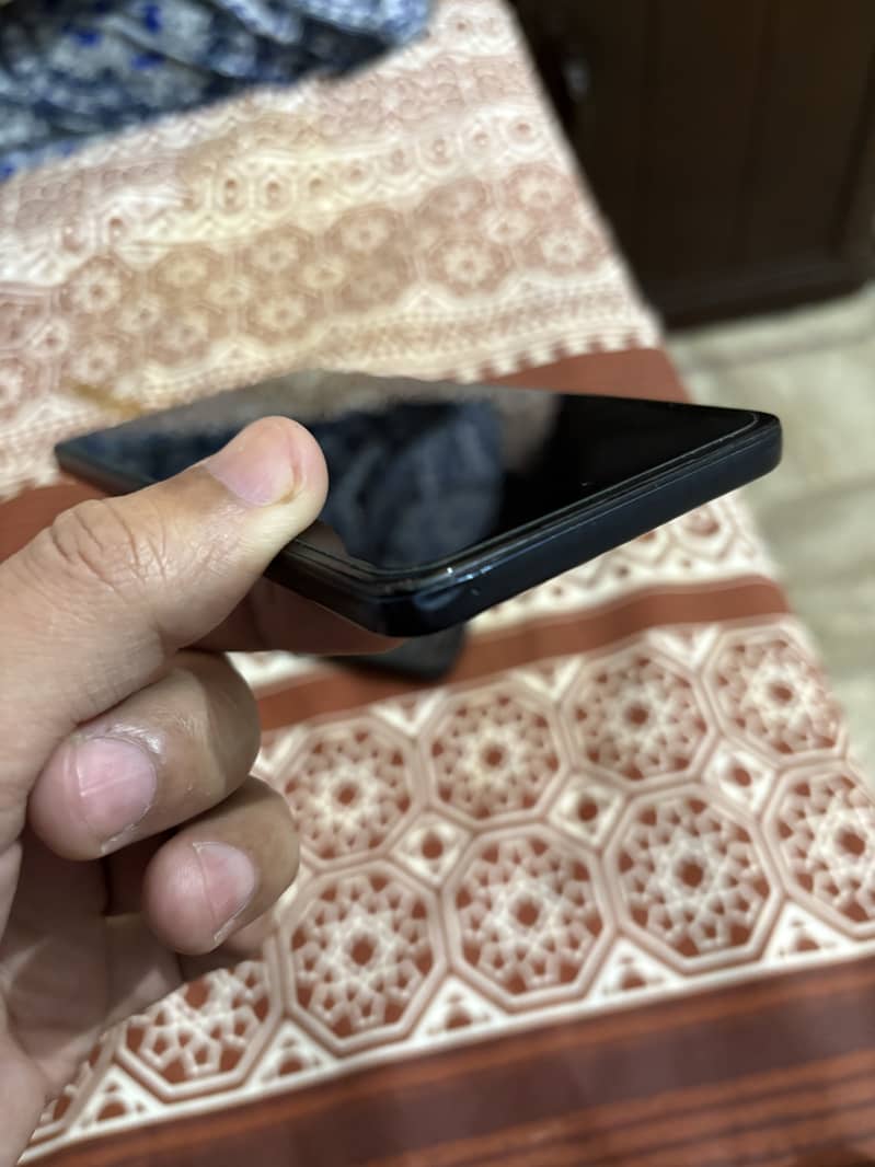 Motorola Edge 30 (Non PTA) 2