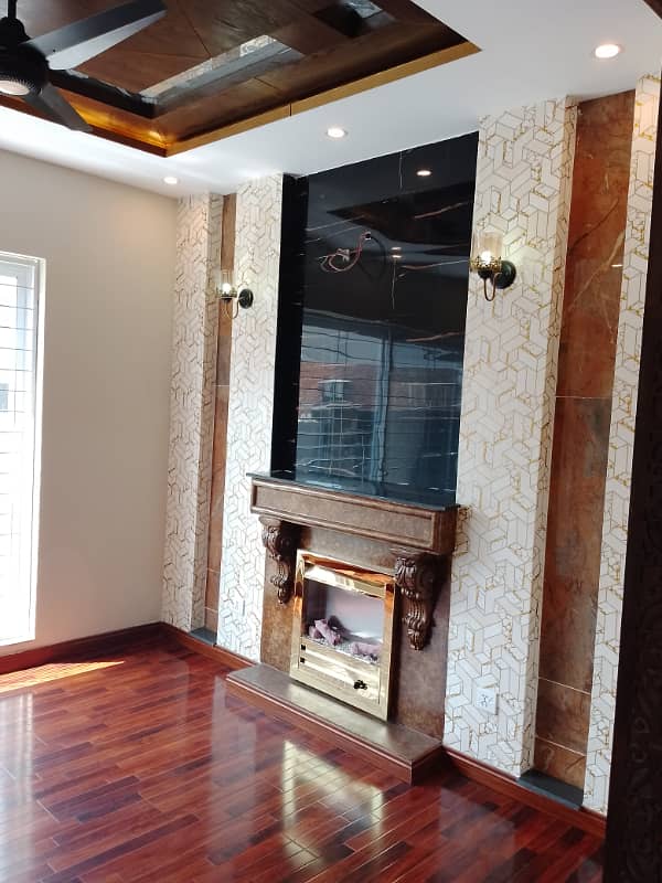 Park Corner | 5 Marla House For Sale In Palm City 7