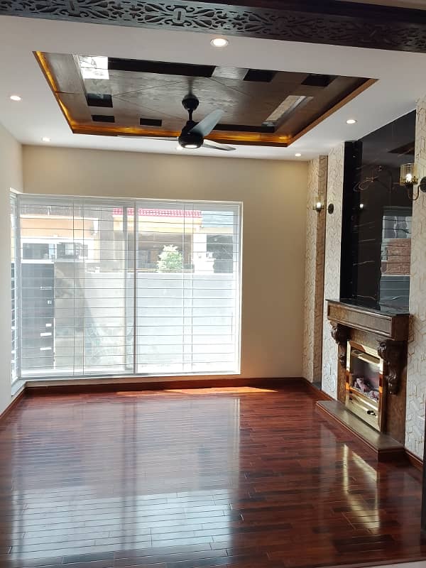 Park Corner | 5 Marla House For Sale In Palm City 8