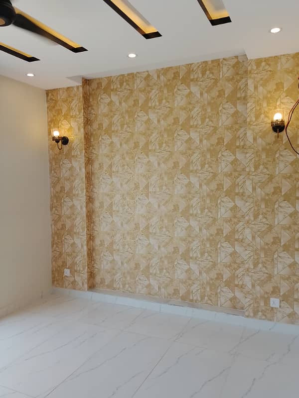 Park Corner | 5 Marla House For Sale In Palm City 21