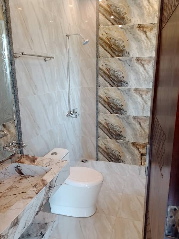 Park Corner | 5 Marla House For Sale In Palm City 22