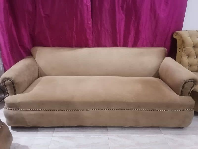 Sofa 3 Seater 0