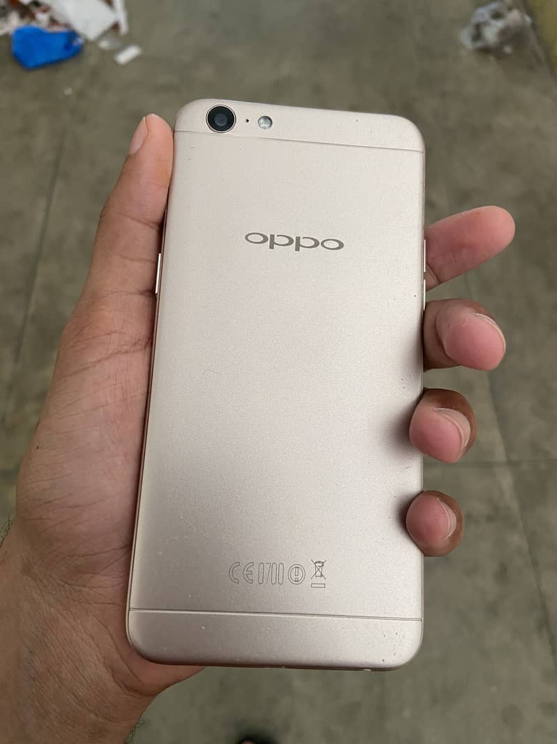 Oppo A57 1