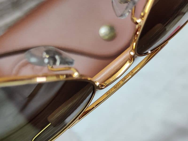 Rayban 1