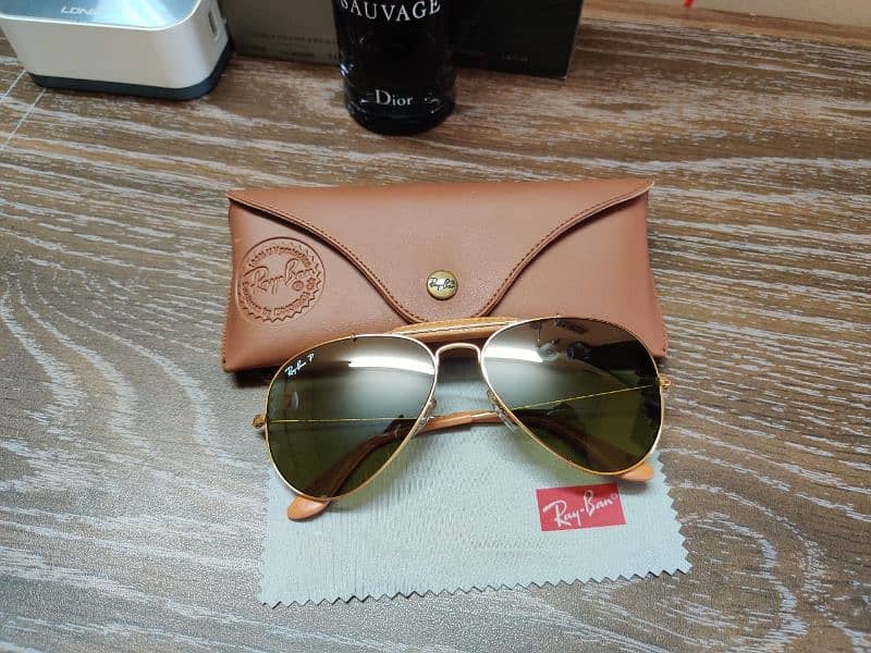 Rayban 5
