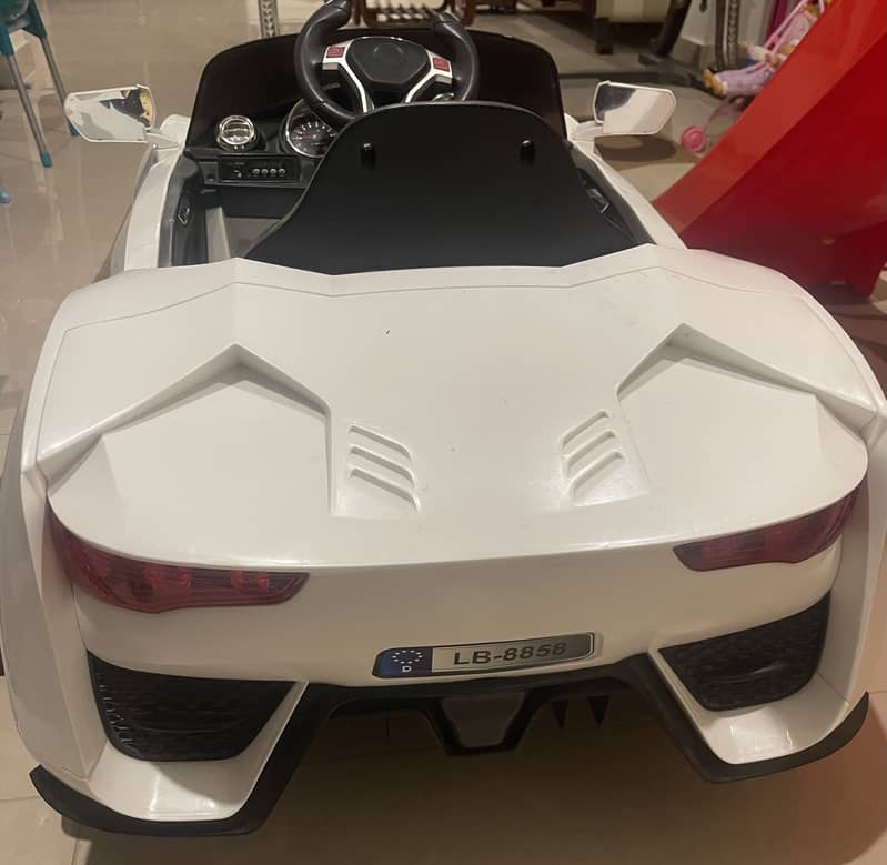 Kids battery car bmw with remote 0