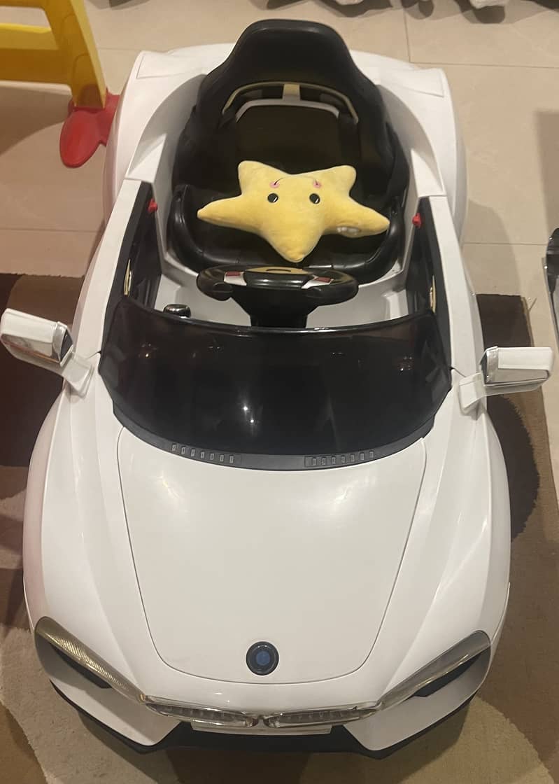 Kids battery car bmw with remote 2