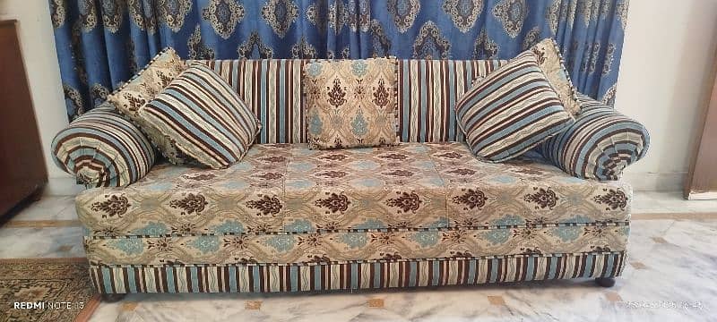 Premium 5 Seater Sofa Set / Stylish Cushioned Sofa Set 0