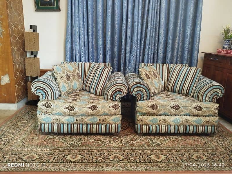 Premium 5 Seater Sofa Set / Stylish Cushioned Sofa Set 6
