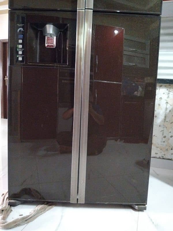 Hitachi 4 door Refrigerator No Frost inverter fridge 1
