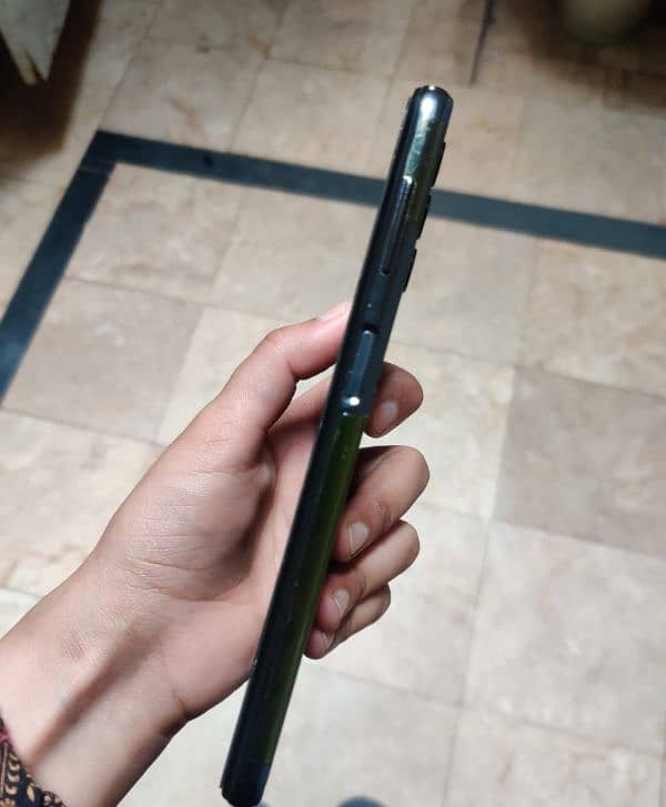 Samsung Galaxy A32 5G /Slightly used/Simlocked 3