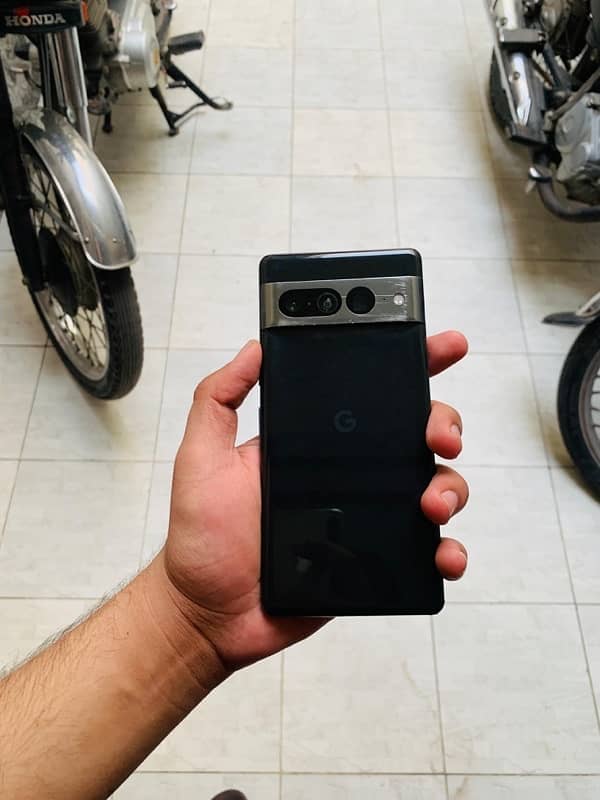 Google pixel 7 pro 12 gb ram 128 gb touch glass brake but working ok 0