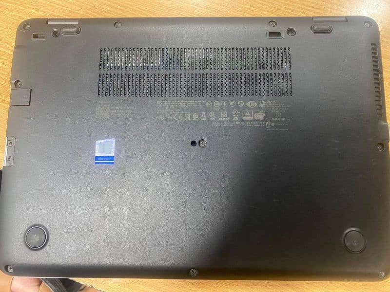 Hp Core i5 7th Gen | 8GB RAM | 128GB SSD + 500GB HDD 3