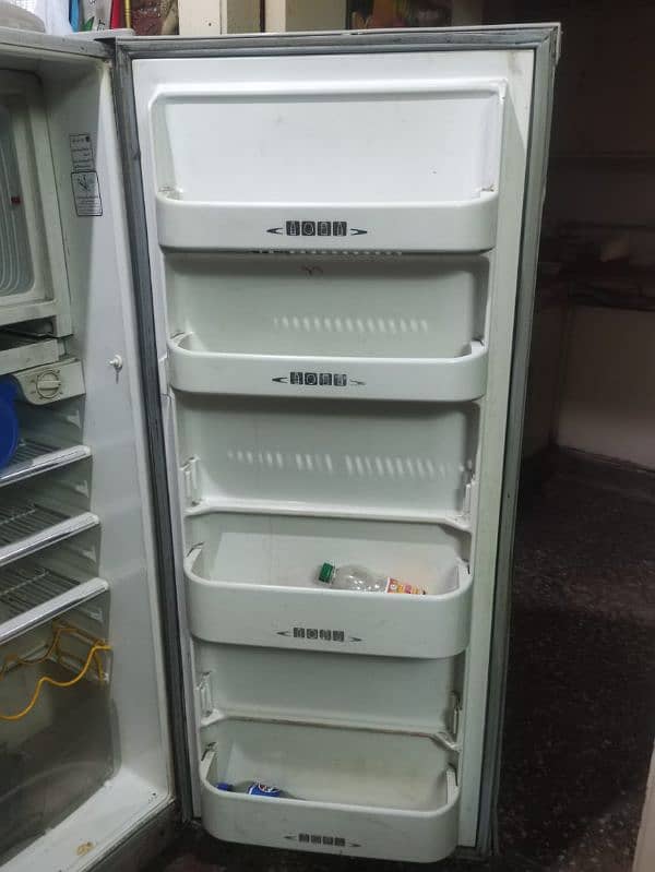 Dawlance fridge 1