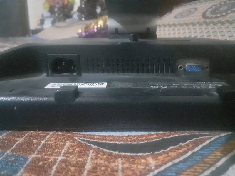 Dell Used Monitor 17Inch 3