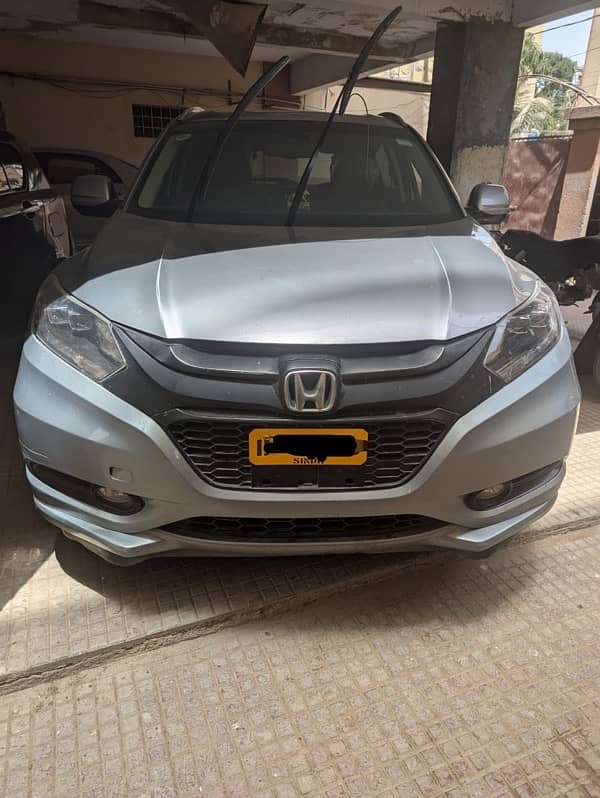 Honda Vezel 2016 1