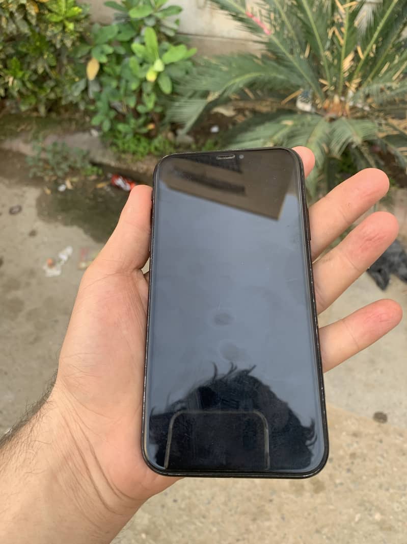 iPhone XR non pta 4