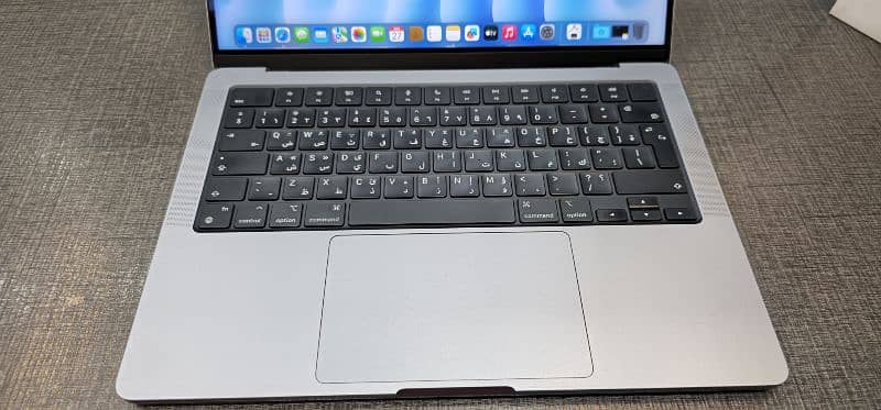 Macbook Pro 14inch M3 2023 8GB 512 5