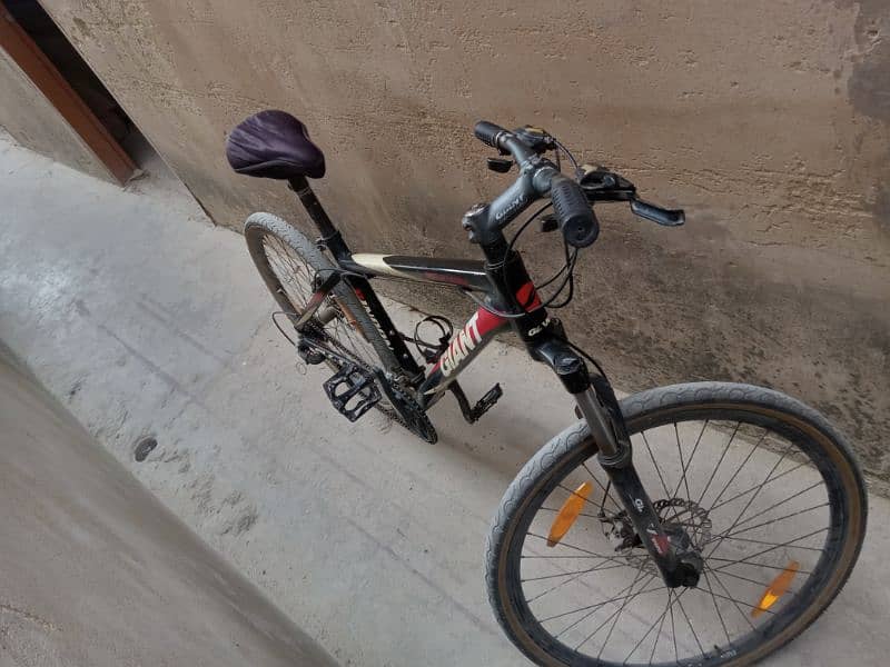 Giant cycle imported japanese branded 2