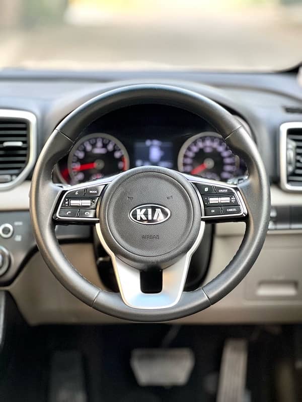 KIA Sportage 2021 AWD B to B genuine 9