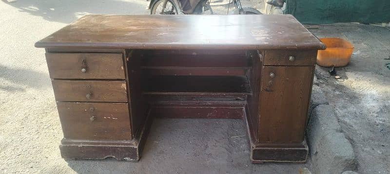 Office table 1