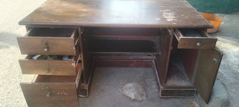 Office table 3