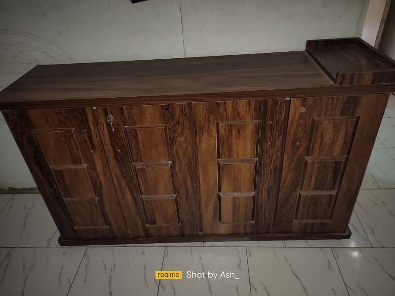 dressing table 4