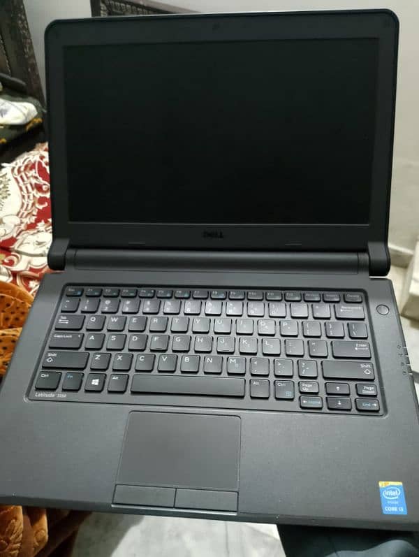 Dell laptop 5th generation ram 12gb memory 320 gb 2