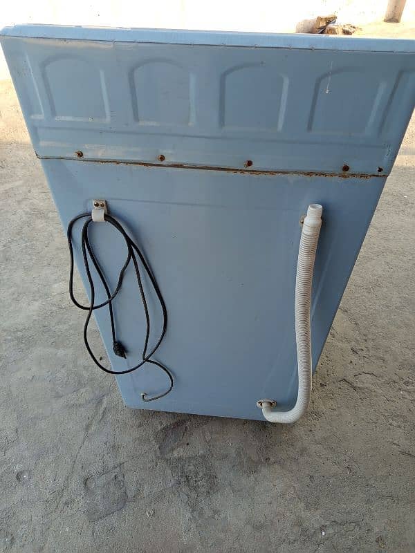 Washing Machine steel body in very good condition. 4