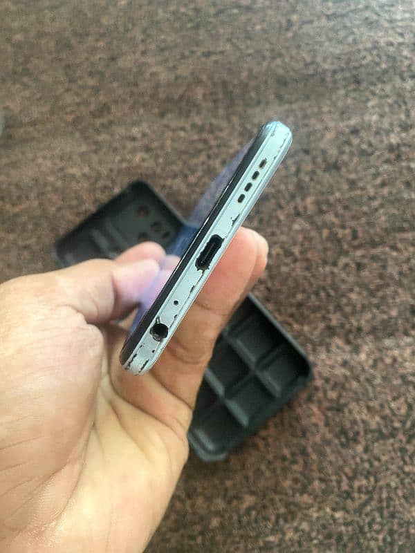 Vivo y21 0