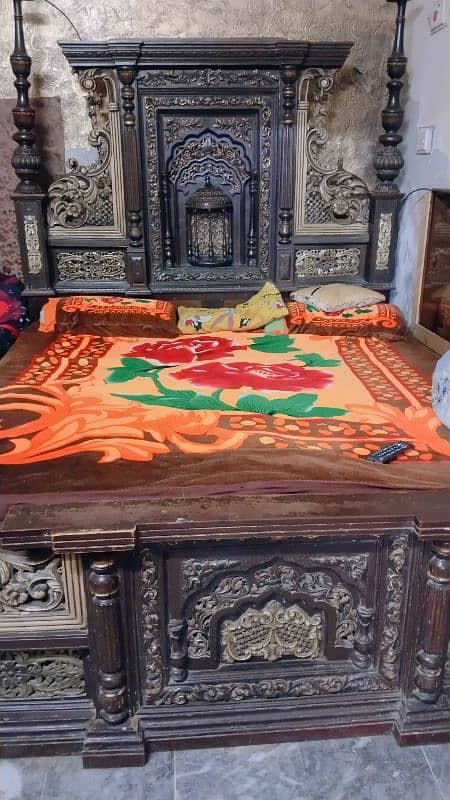 bed dressing side tables showcase for sale 0