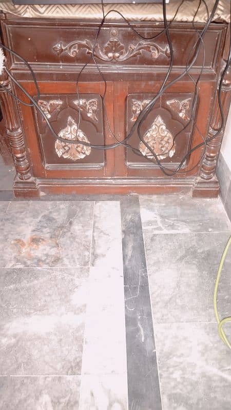 bed dressing side tables showcase for sale 1
