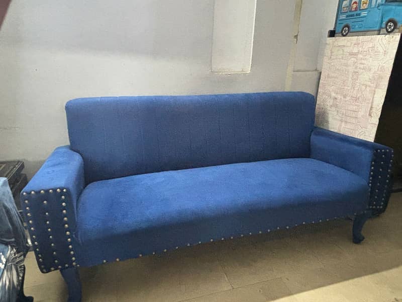 Elegant  Sofa Set for Sale - Excellent Condition 6