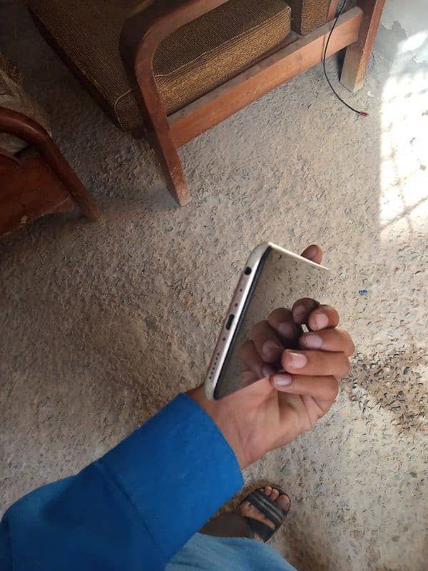 Vivo y85A 4GB 64GB hand used fresh set 0