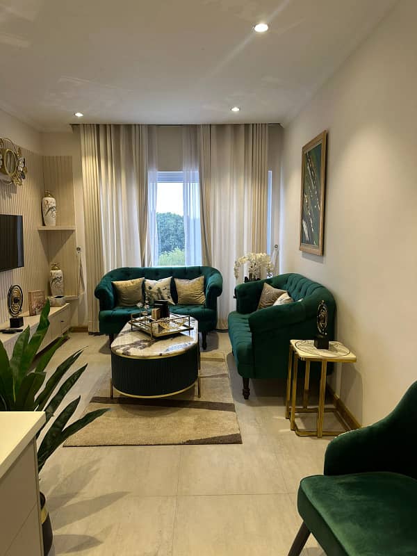 LUXURY STUDIO APARTMENT WITH EIFFLE VIEW AND LUXURY AMNITIES FOR SALE ON INVESTOR RATE 9