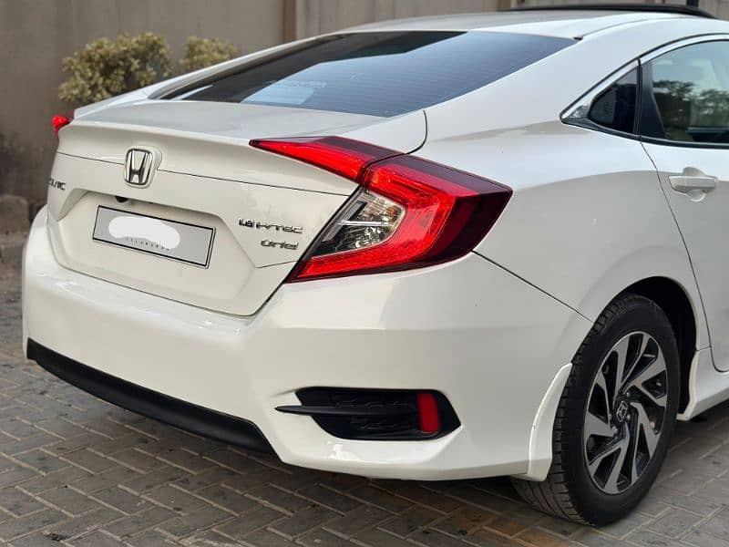 Honda Civic VTi Oriel Prosmatec 2018 6