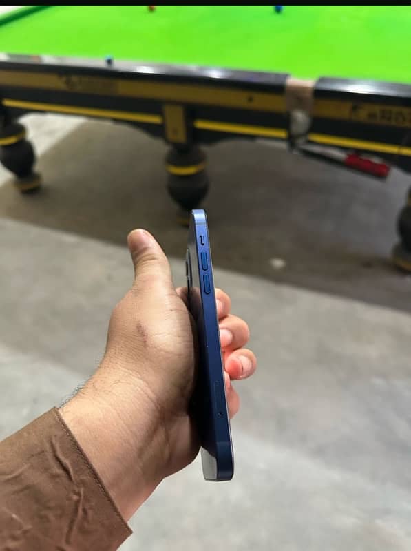 i phone 12 jv 1