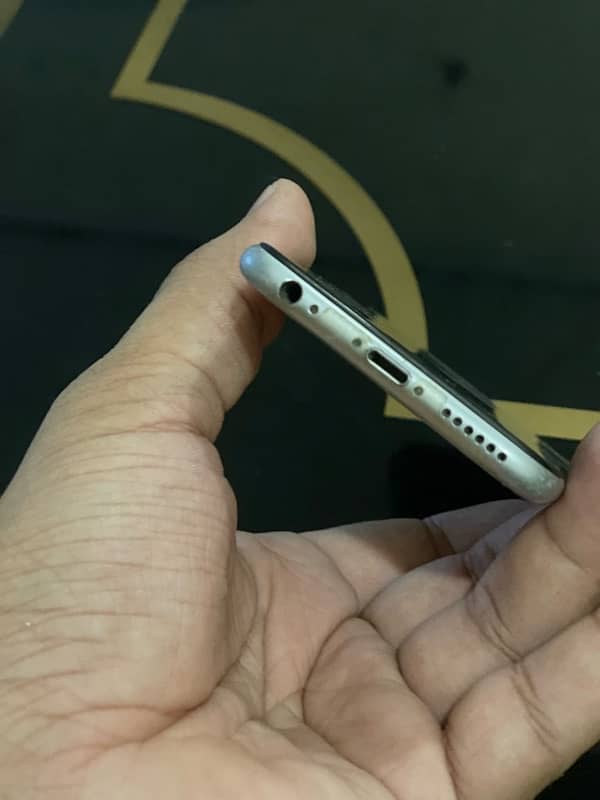 Iphone 6s 64gb single sim PTA approved 10/8 condition 3