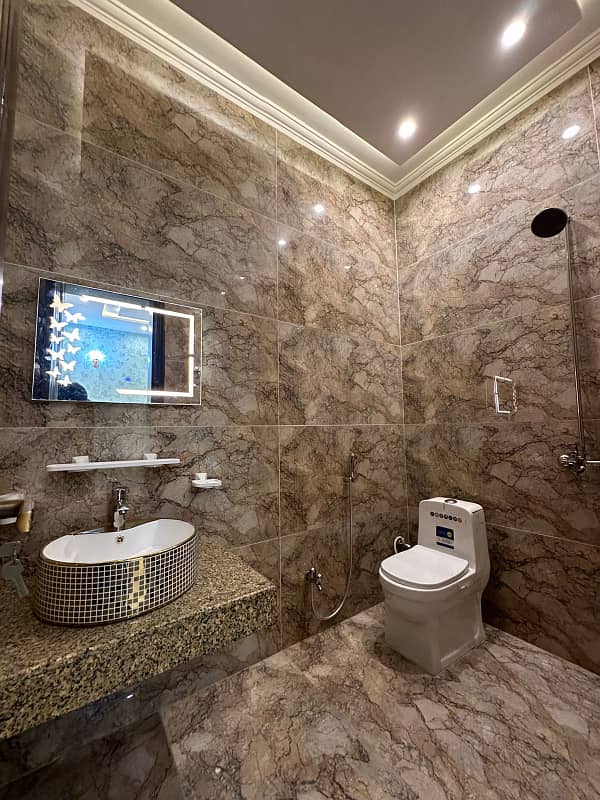 10 Marla Brand New Luxury House Available For Sale In Jasmine Block Bahria Town Lahore 4