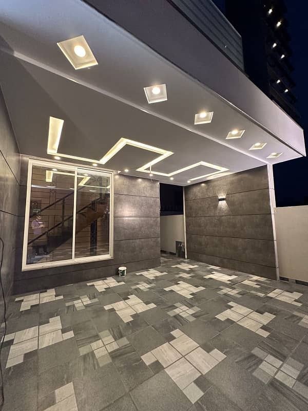 10 Marla Brand New Luxury House Available For Sale In Jasmine Block Bahria Town Lahore 10