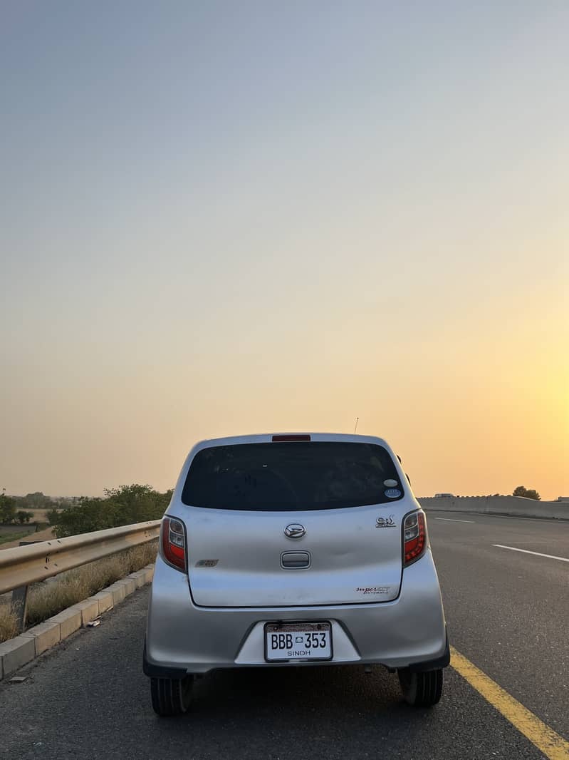 Daihatsu Mira 2012/14 8
